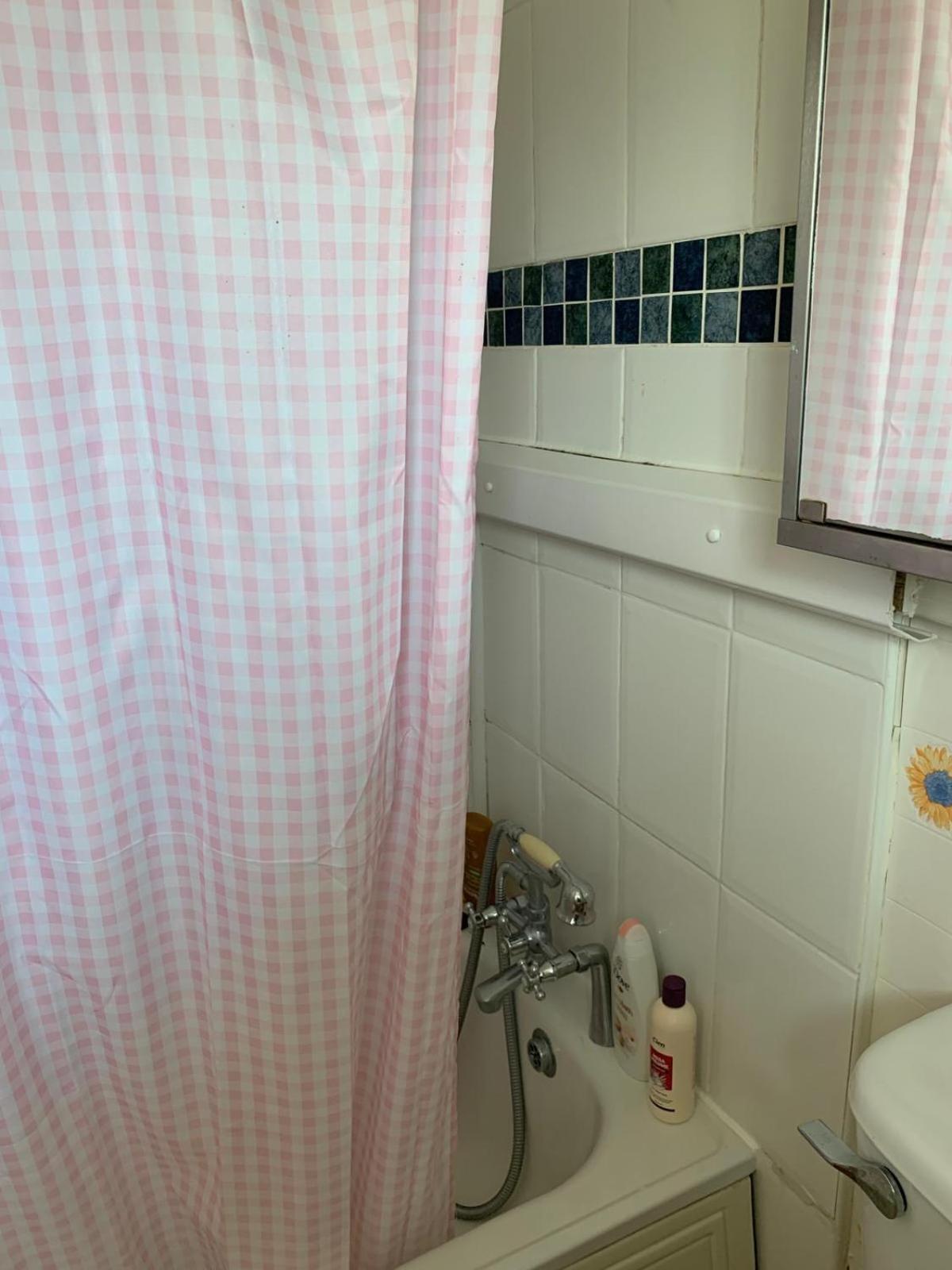 בנגור Room Only Guest Accommodation, Guest House Self Catering מראה חיצוני תמונה
