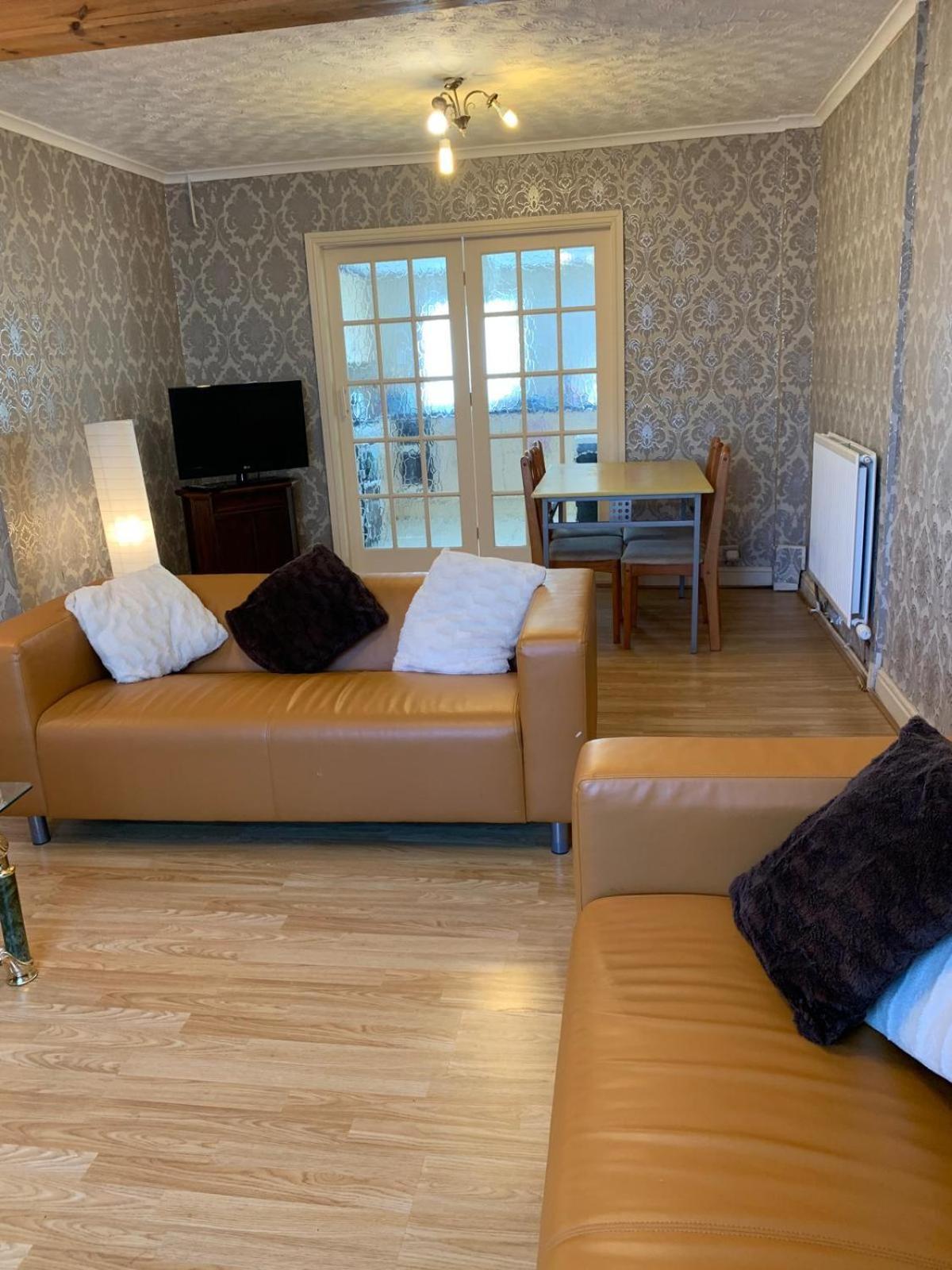 בנגור Room Only Guest Accommodation, Guest House Self Catering מראה חיצוני תמונה